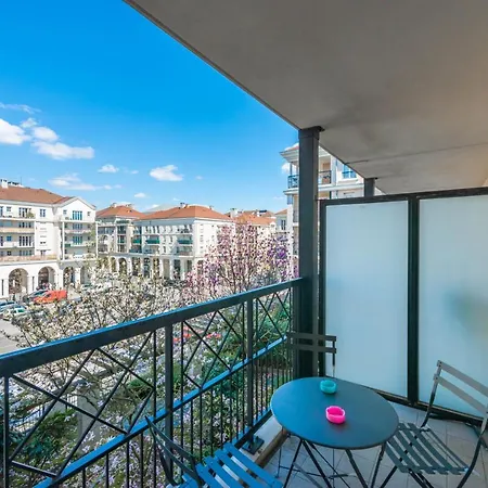 The Aviator Apartment Bussy-Saint-Georges Exterior photo